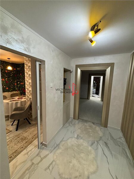 Titan, sectia 13 Politie, 3 camere renovat si utilat complet